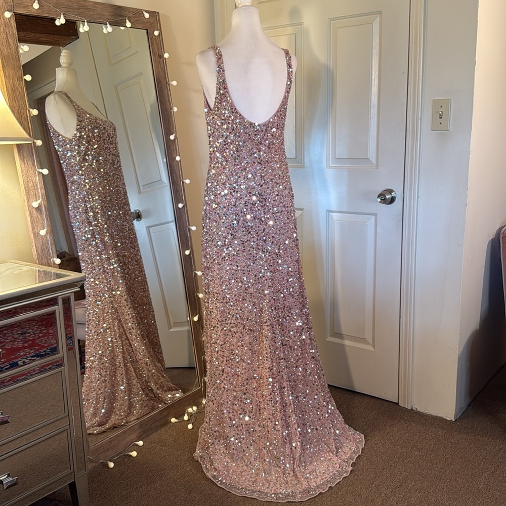 MAC DUGGAL
Pink Sequined Low Back Slip Gown - Picture 10 of 17